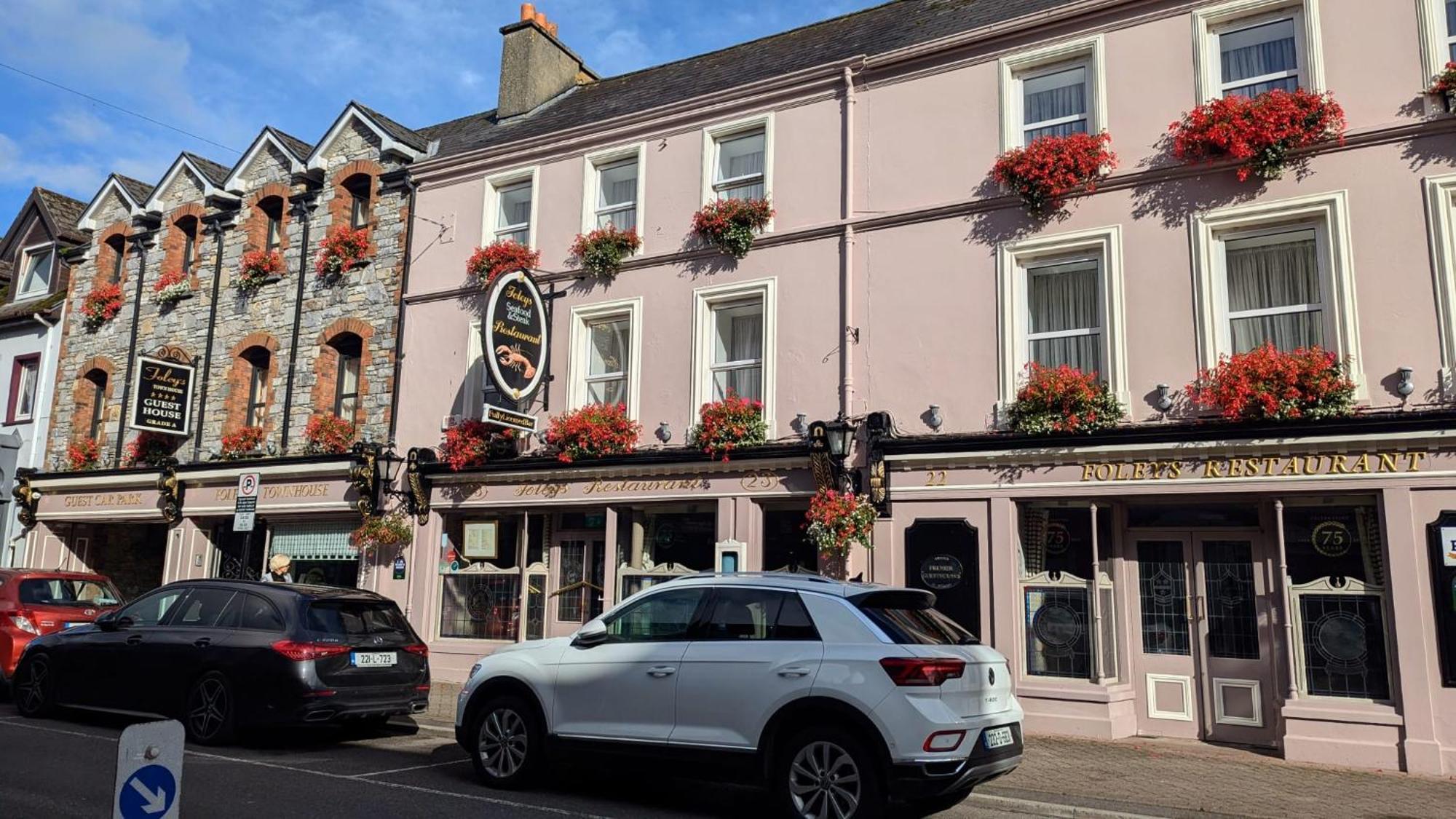 Foley'S Townhouse Killarney Hotel Екстериор снимка