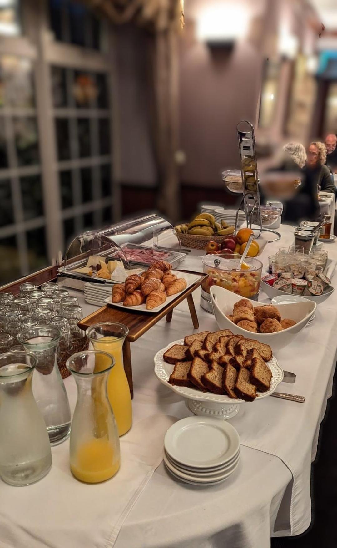 Foley'S Townhouse Killarney Hotel Екстериор снимка