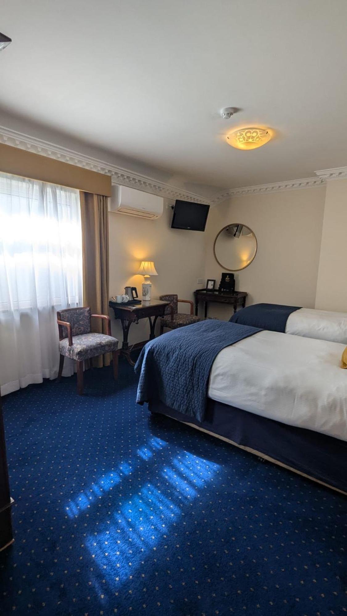 Foley'S Townhouse Killarney Hotel Екстериор снимка